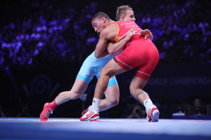 FS 86kg - Stefan REICHMUTH (SUI) df. Carlos arturo IZQUIERDO MENDEZ (COL) -3707 